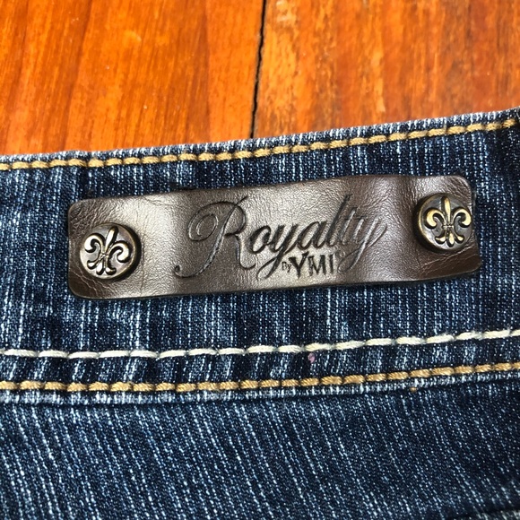 Royalty denim shorts by YMI - Picture 4 of 6